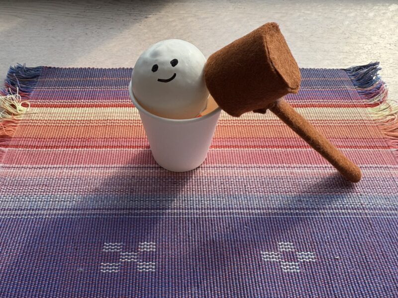 おもちちゃんときねを飾る